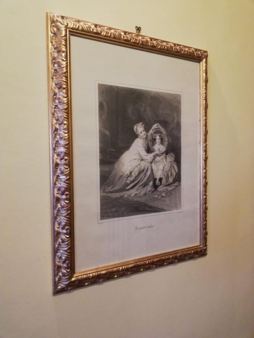 フィレンツェ La Rosa Townhouse Bed & Breakfast エクステリア 写真